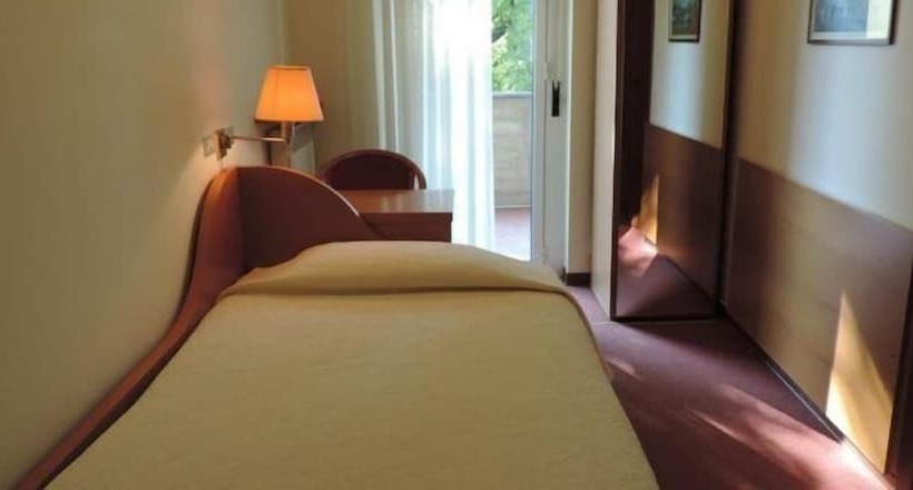 חדר אקונומי יחיד, Gama