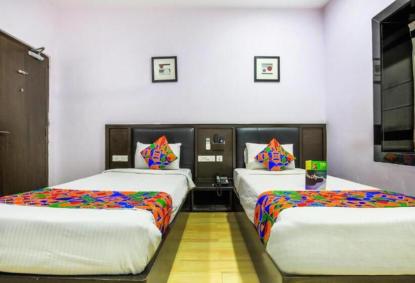 디럭스 룸, Hill View  Begumpet