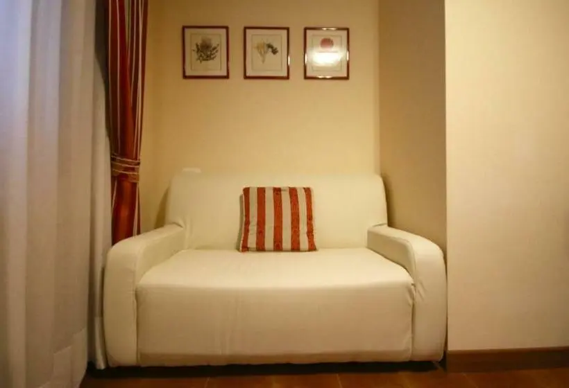 اتاق سوپریور یک تخته, Italia