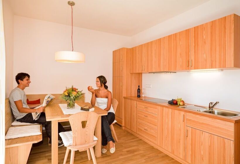 شقة سوبيريور غرفتين, Niedermair