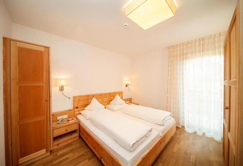 شقة سوبيريور غرفتين, Niedermair