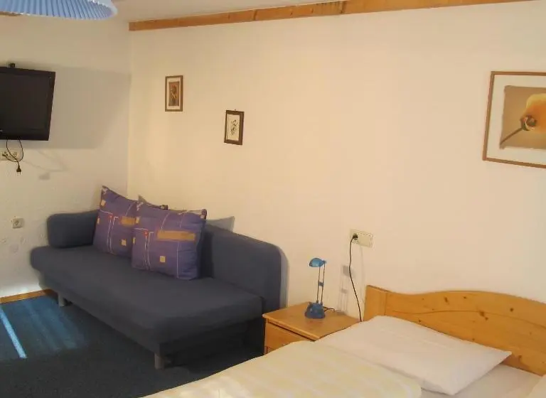スタンダード４人部屋, Pension Wirt Am Bach