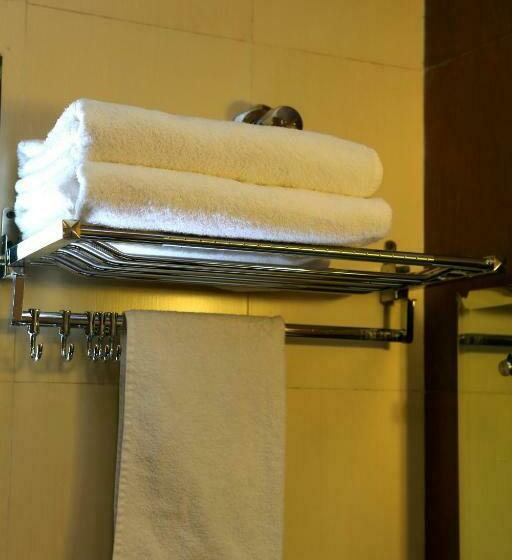 חדר אקזקיוטיב, Western Valley Resorts