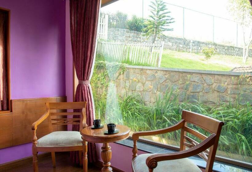 חדר אקזקיוטיב, Western Valley Resorts