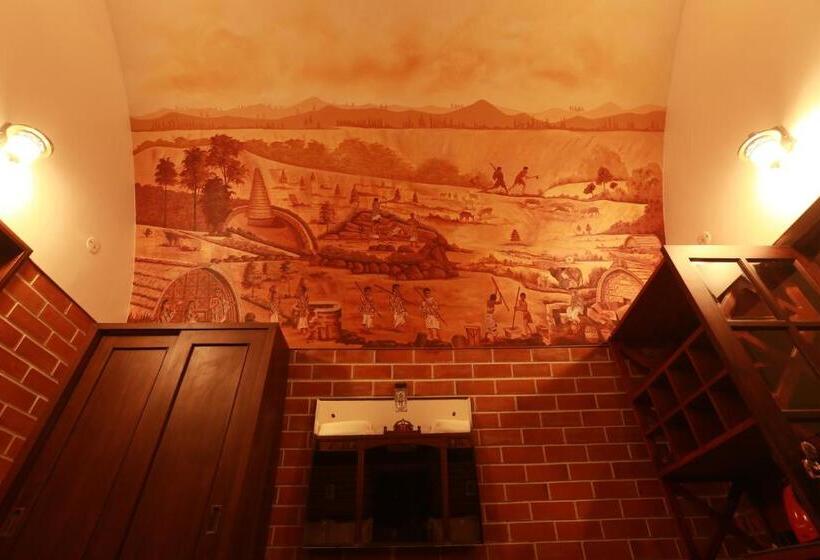 סוויטה משפחתית, Western Valley Resorts