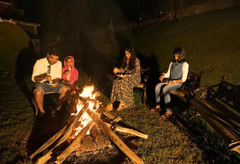 חדר משפחתי נוף להרים, Western Valley Resorts