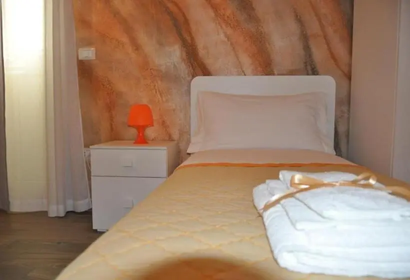 Standard-invahuone, Alicata B&b La Dimora Del Vento
