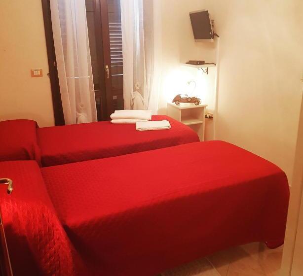 חדר סטנדרט חדר אמבטיה משותף, B&b 500 Miglia