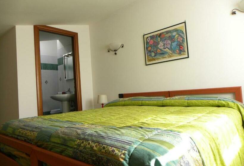 Номер Стандарт, B&b Al Laghetto
