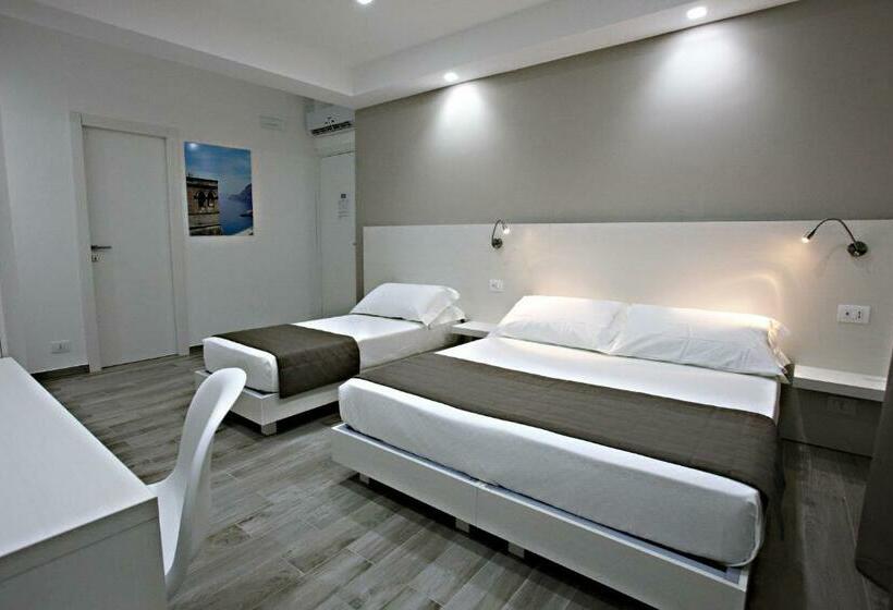 חדר סטנדרט לשלושה, B&b High Definition