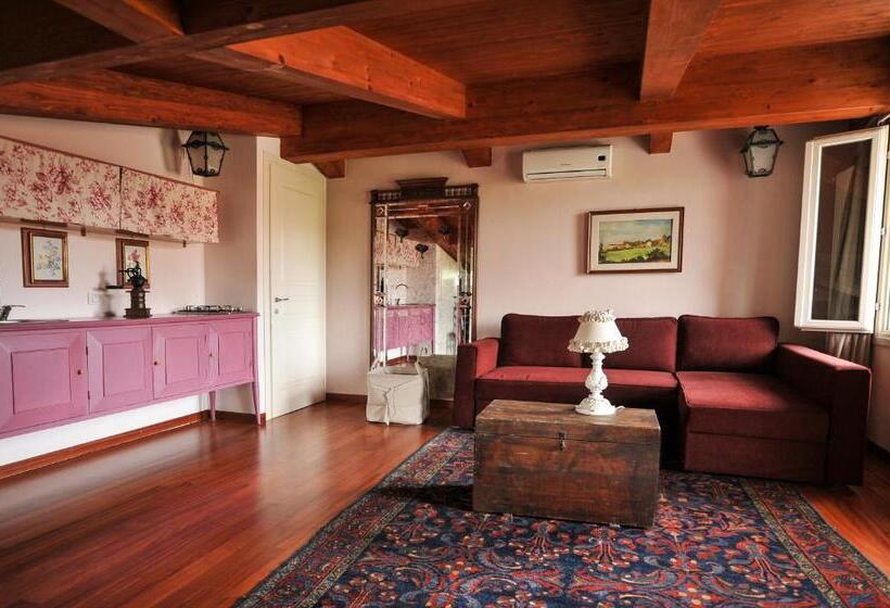 استودیو استاندارد با بالکن, B&b Zelmirà