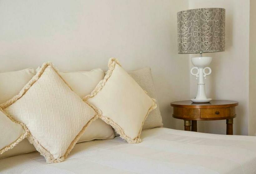 Трехместный Номер Deluxe, Domus Dejana