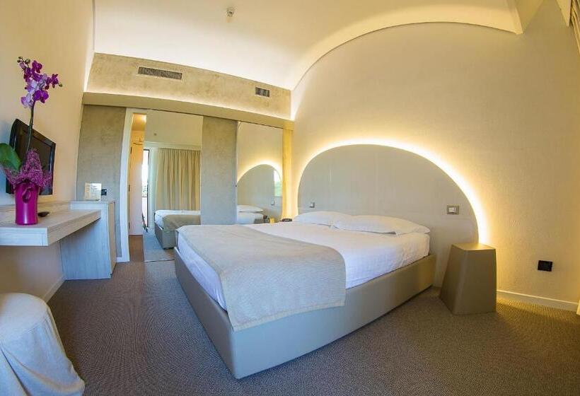 חדר דלוקס, Dealuna Motel