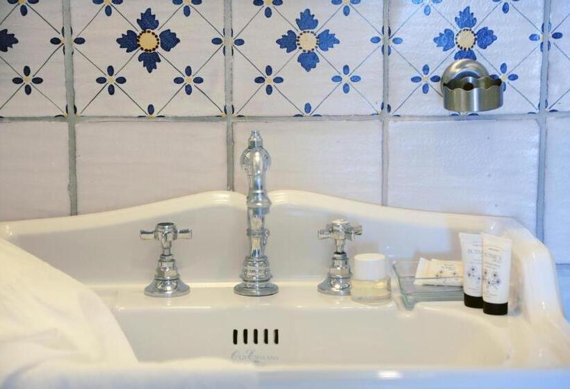 Deluxe Suite Sea View, Gli Orti Di Malva B&b