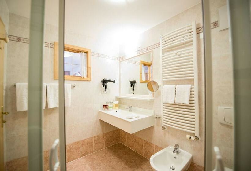 Люкс с Балконом, Bären