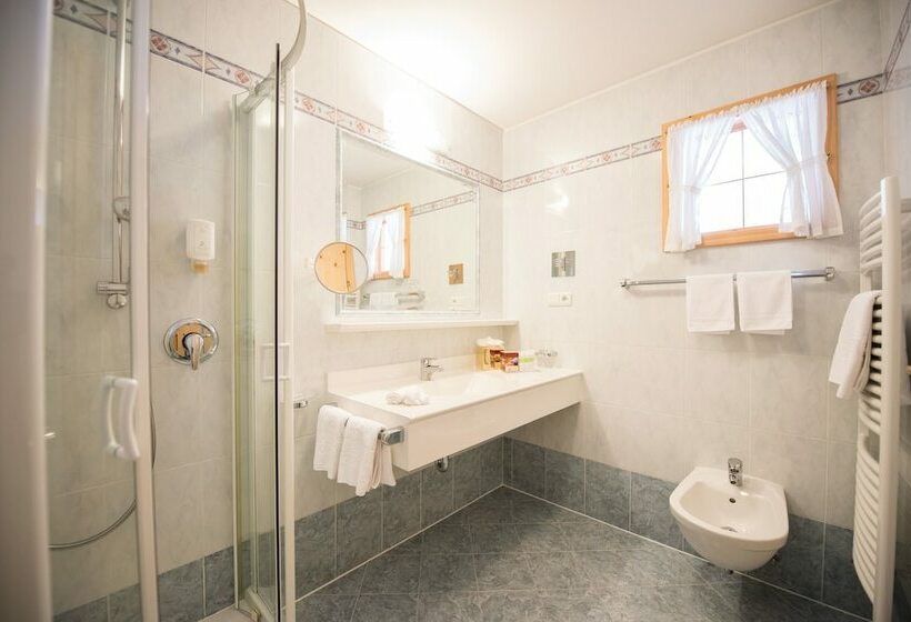 Номер Комфорт, Bären