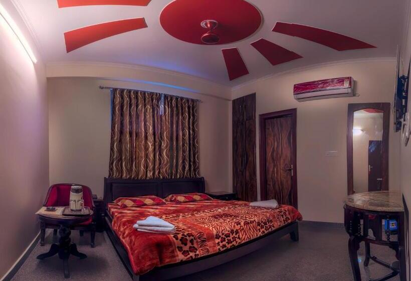 Chambre Supérieure, Kalyan Heritage