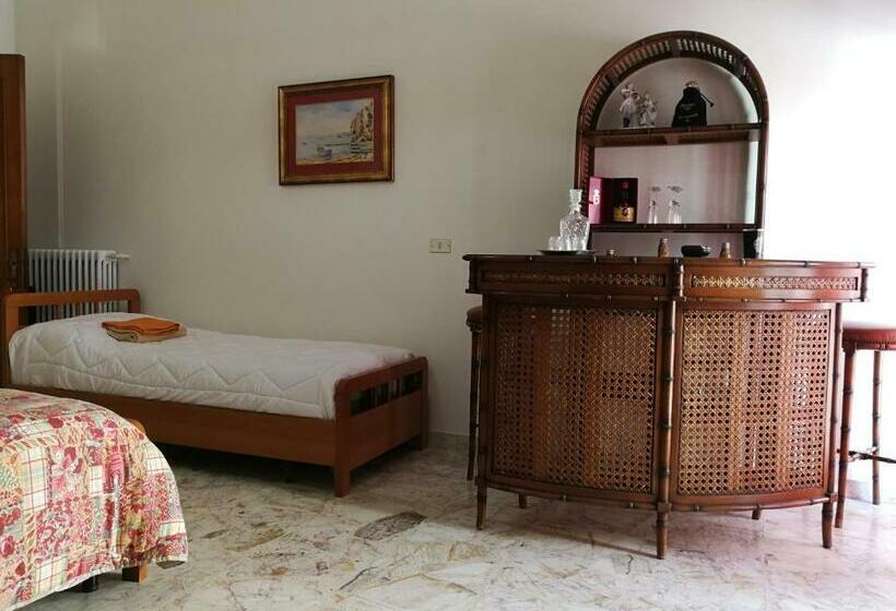 Camera Standard, La Ozza B&b