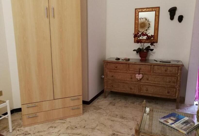 Camera Standard, La Ozza B&b