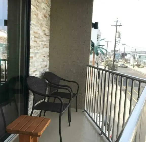 バルコニー付きスタンダードステューディオ, Ala Moana Motel