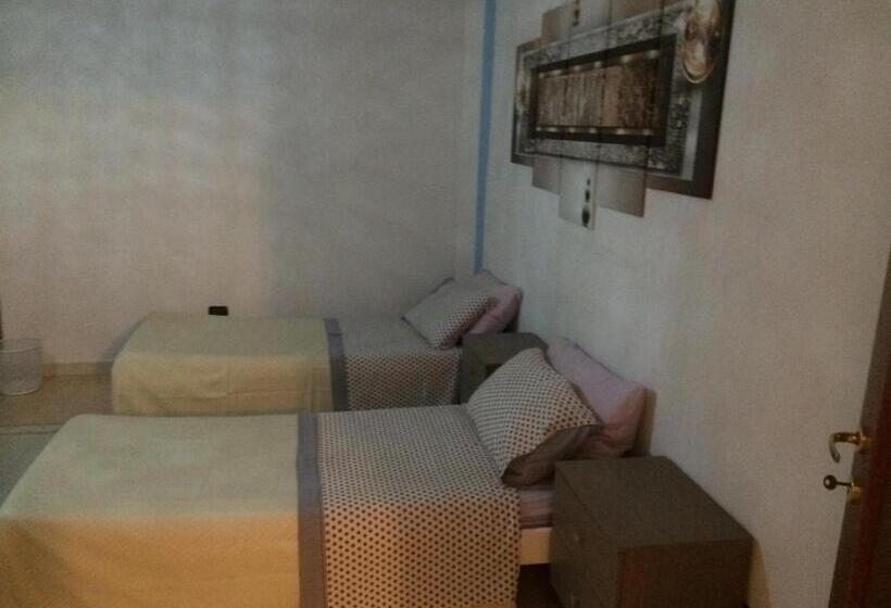 Номер Стандарт, B&b Camelie