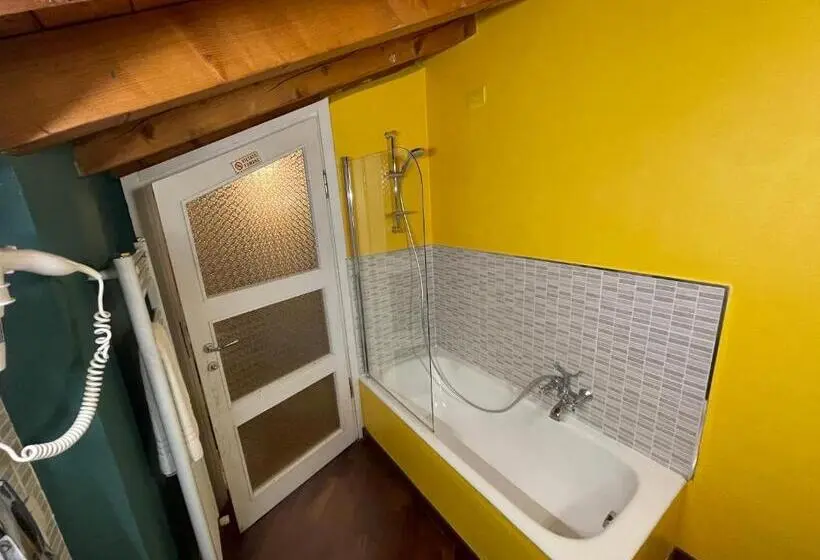 Perhehuone, B&b La Borasca
