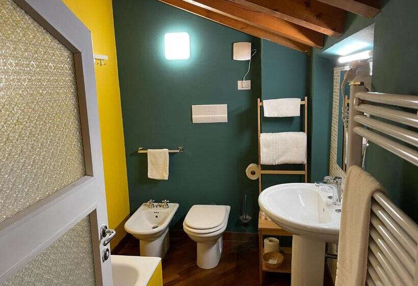Семейный Номер, B&b La Borasca