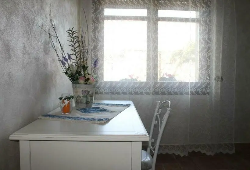 スタンダードルーム, B&b La Pavoncella