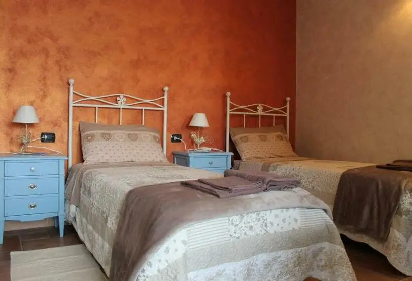 スタンダードルーム, B&b La Pavoncella