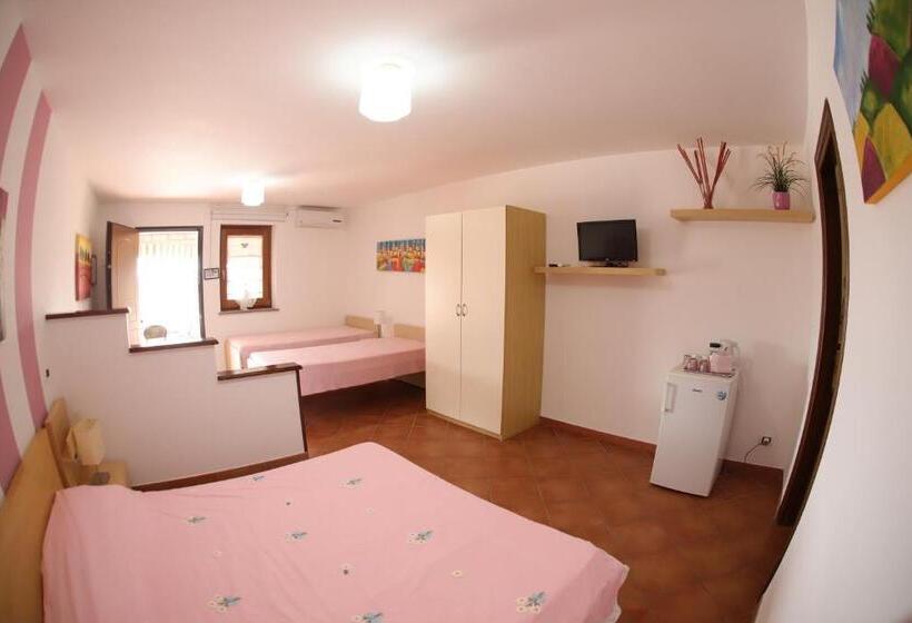 スタンダードルーム, B&b Le Colline Country House