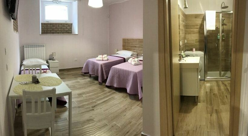 اتاق استاندارد چهار تخته, Arco Dolce Arco