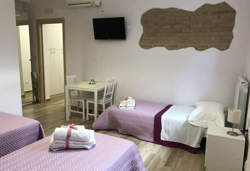 اتاق استاندارد چهار تخته, Arco Dolce Arco