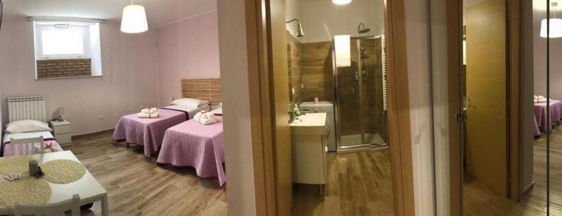 اتاق استاندارد سه نفره, Arco Dolce Arco