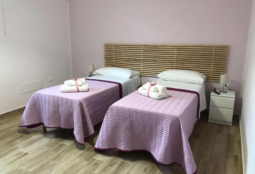 اتاق استاندارد سه نفره, Arco Dolce Arco