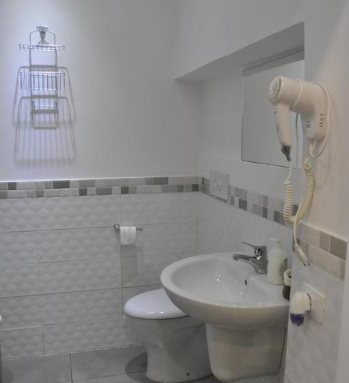 Standard room with outdoor bath, Il Giardinetto