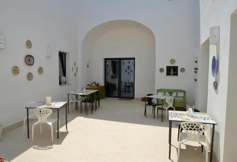ファミリールーム, Masseria Palane