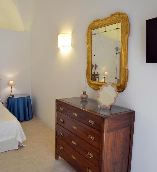 חדר משפחתי, Masseria Palane