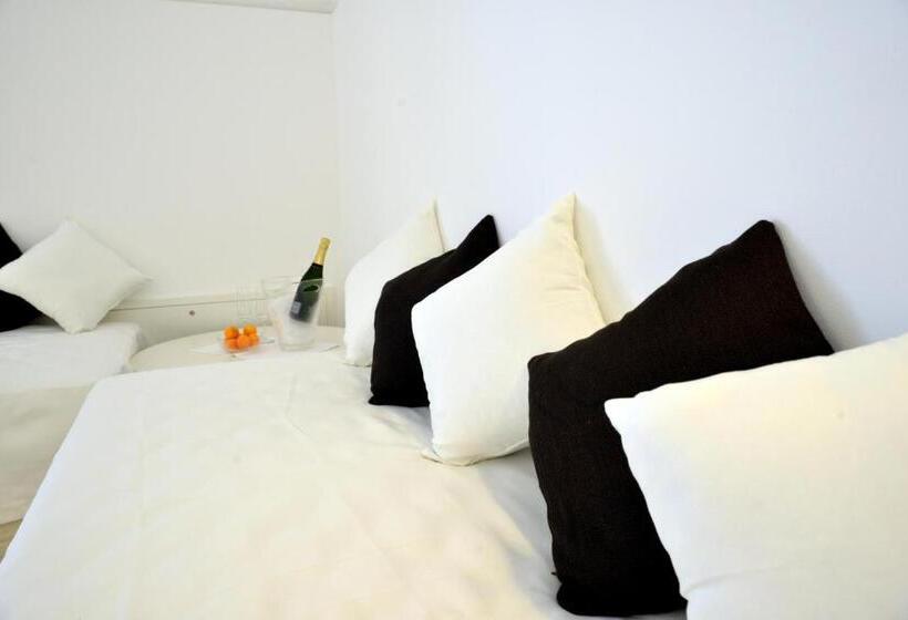 חדר משפחתי, Masseria Palane