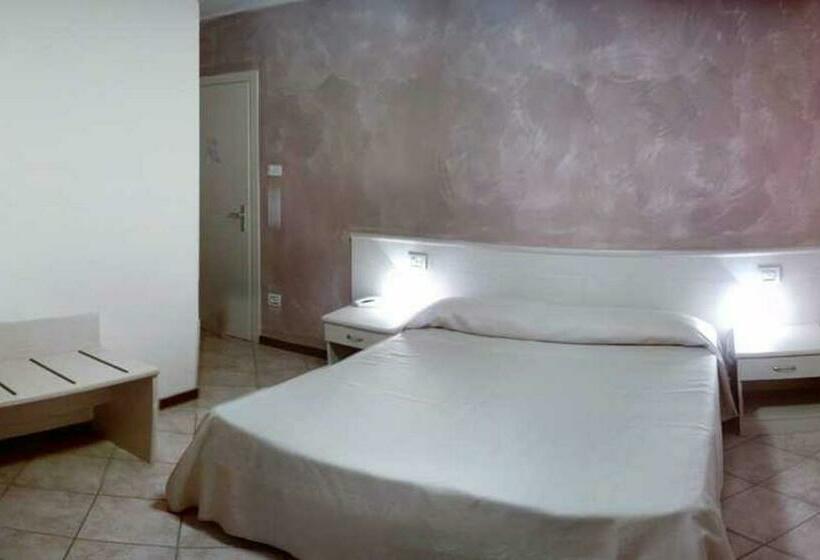 스탠다드 룸, Albergo Grifone 1891