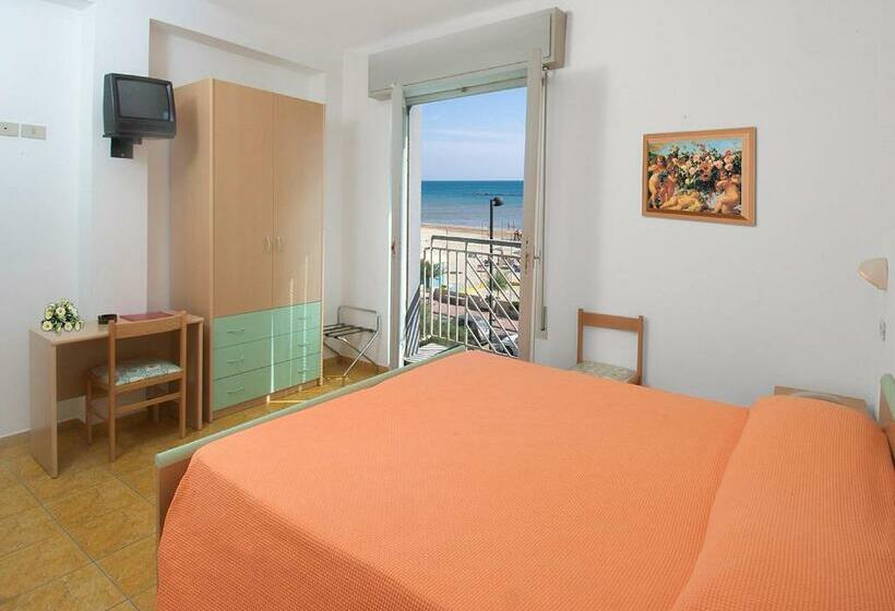 스탠다드 룸, Dinarica