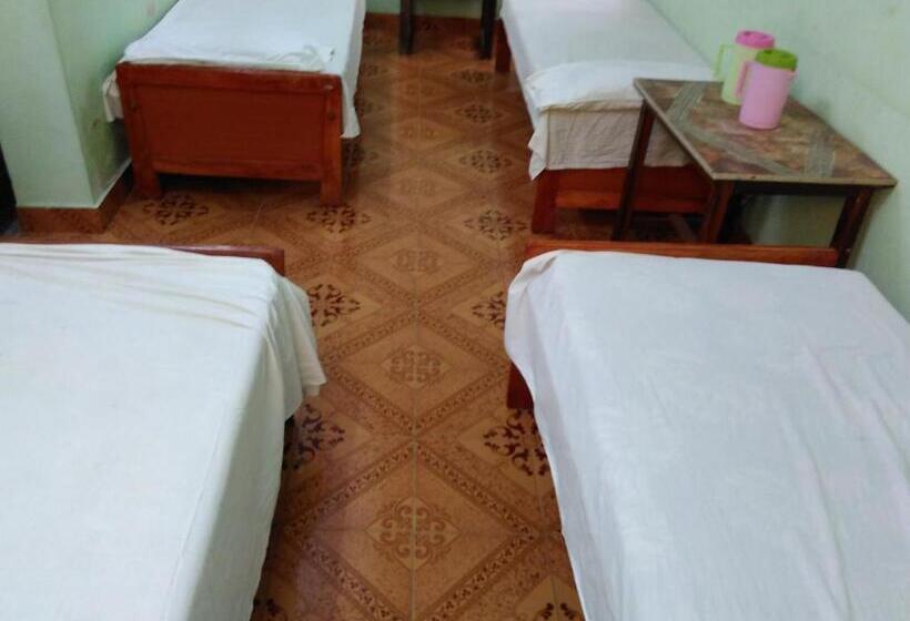 Семейный Номер, Ganesh Lodge