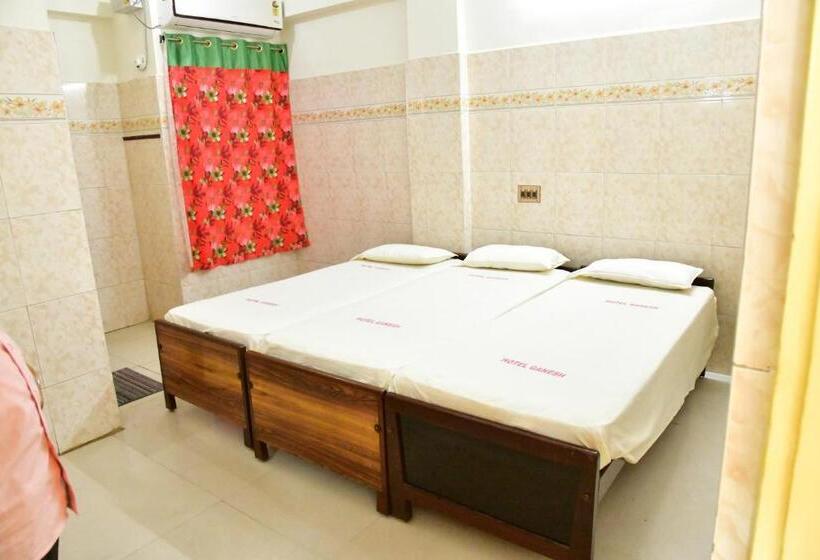 Трехместный Номер Классика, Ganesh Lodge