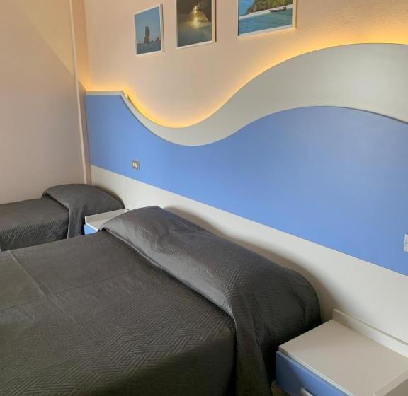 Triple Room Sea View, Moderno Bed & Breakfast