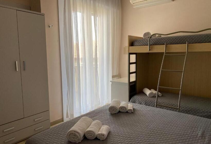 اتاق استاندارد چهار تخته با چشمانداز دریا, Moderno Bed & Breakfast