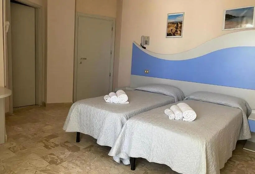 اتاق لوکس با چشمانداز دریا, Moderno Bed & Breakfast