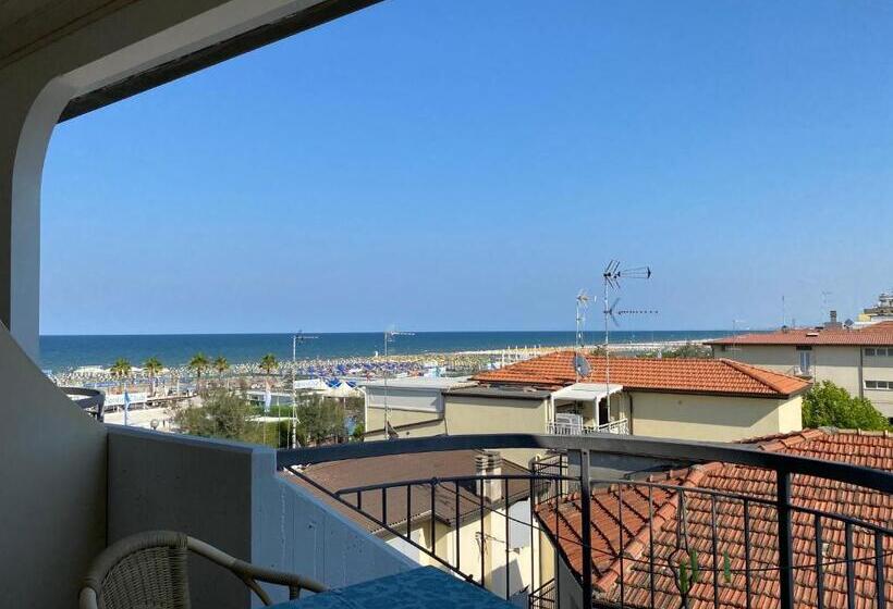 اتاق سوپریور با تخت بزرگ, Moderno Bed & Breakfast