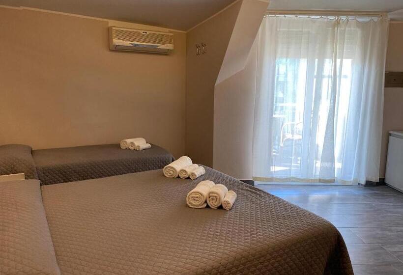 اتاق سوپریور سه تخته, Moderno Bed & Breakfast