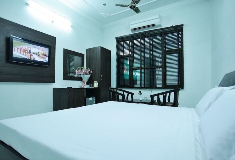 Номер Deluxe, Rani Castle Jammu