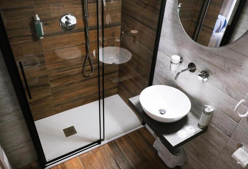 高级家庭房间, Vienna