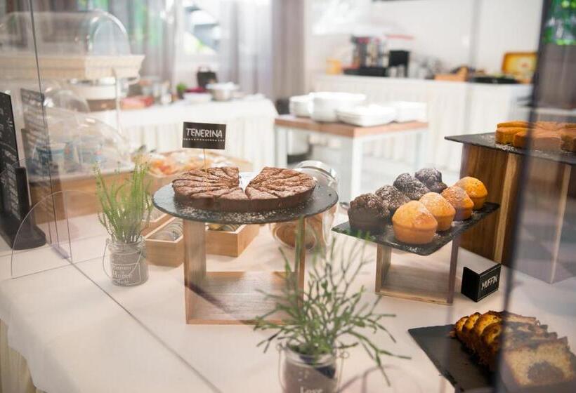 经济四人房间, Vienna